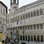 Appartement Charming Tilli With Parking