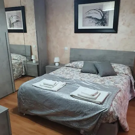 Διαμέρισμα Charming Tilli With Parking *