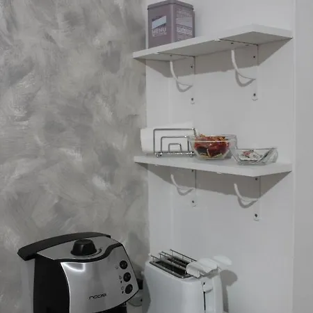 Charming Tilli With Parking Apartament