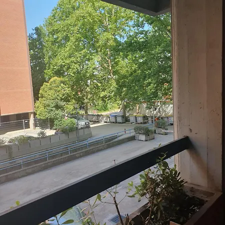Charming Tilli With Parking Apartment *