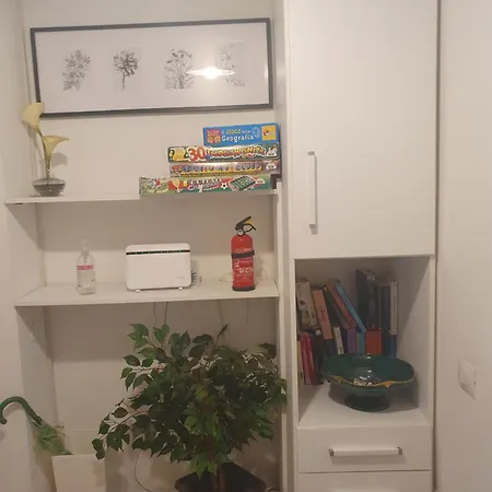 Charming Tilli With Parking Apartment