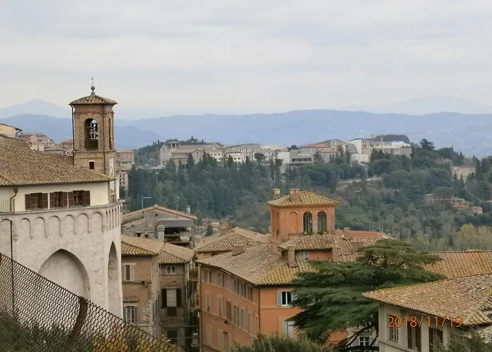 Charming Tilli With Parking Apartment *